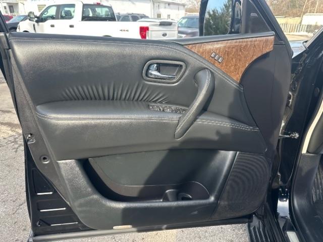 Infiniti QX80 4WD 2015