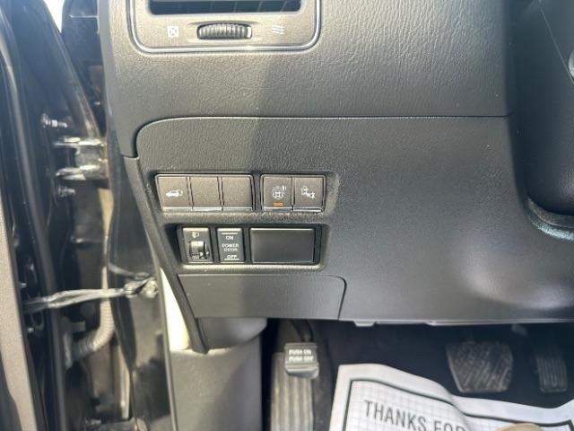 Infiniti QX80 4WD 2015