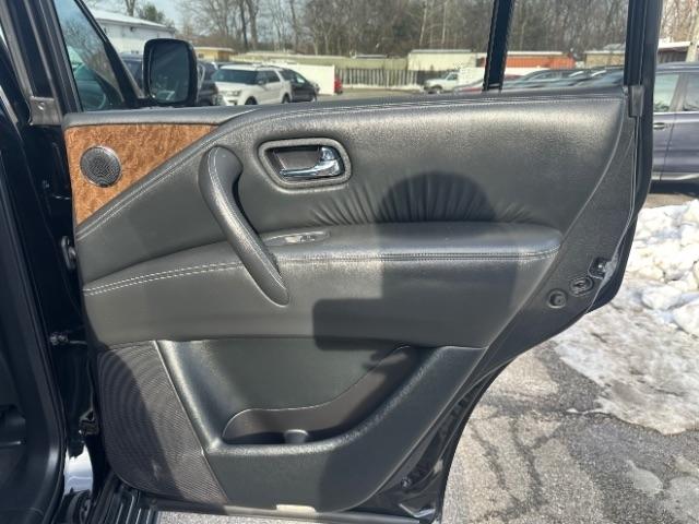 Infiniti QX80 4WD 2015