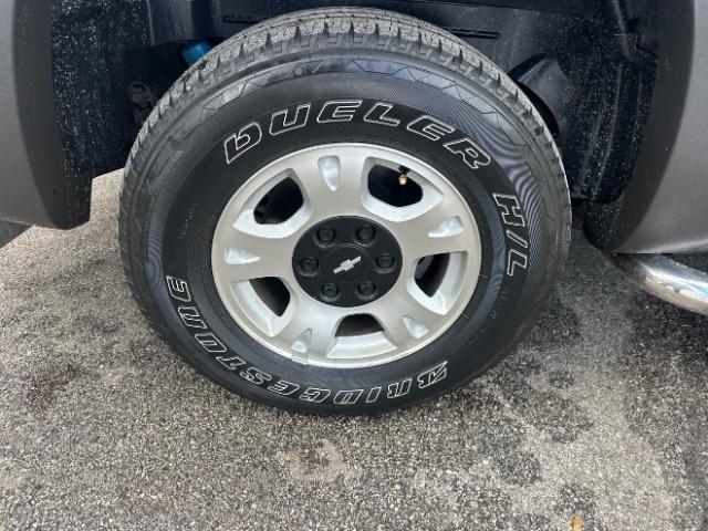 Chevrolet Avalanche 1500 4WD 2005