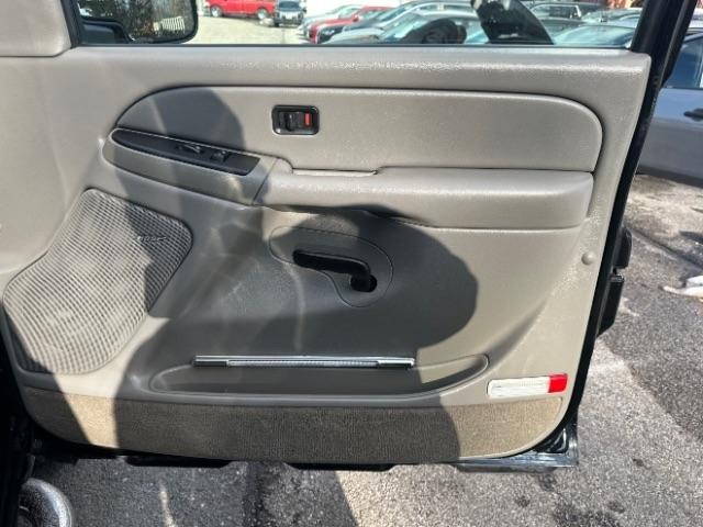 Chevrolet Avalanche 1500 4WD 2005