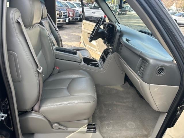 Chevrolet Avalanche 1500 4WD 2005