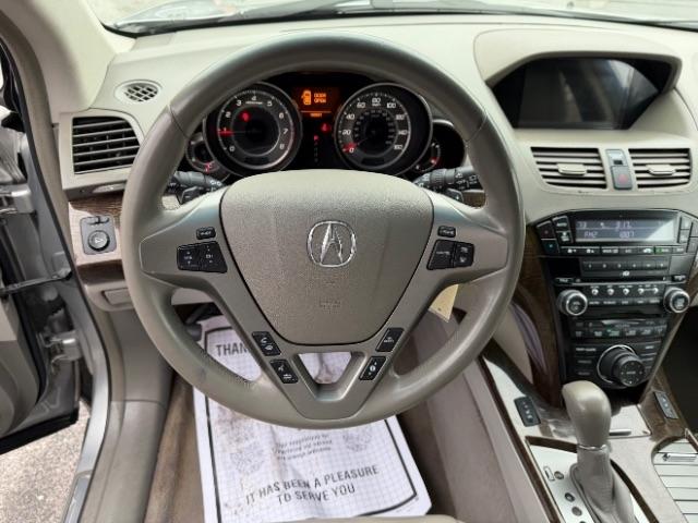 Acura MDX 6-Spd AT w/Tech Package 2013