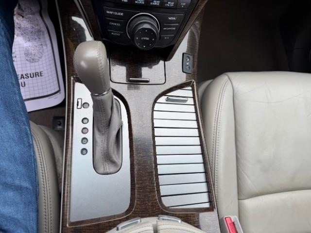 Acura MDX 6-Spd AT w/Tech Package 2013