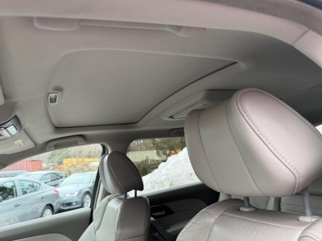 Acura MDX 6-Spd AT w/Tech Package 2013