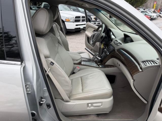 Acura MDX 6-Spd AT w/Tech Package 2013