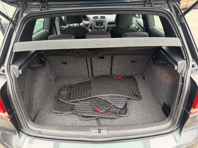 Volkswagen GTI 2.0T Coupe PZEV 2010