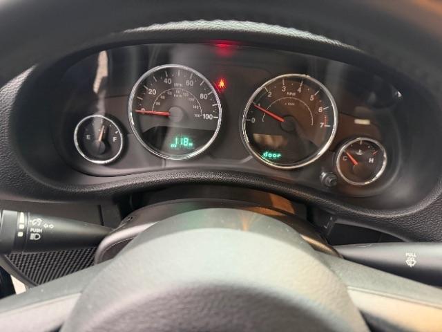 Jeep Wrangler Sahara 4WD 2014