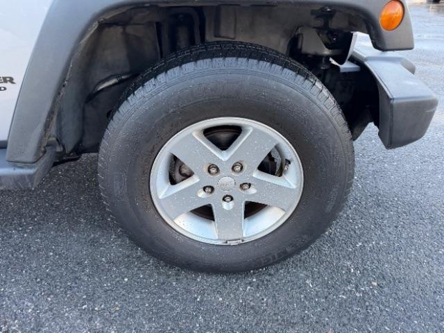 Jeep Wrangler Unlimited Sport 4WD 2013