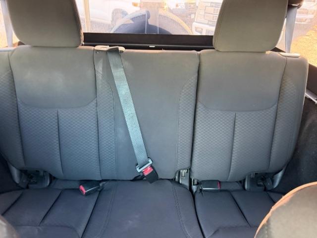 Jeep Wrangler Unlimited Sport 4WD 2013