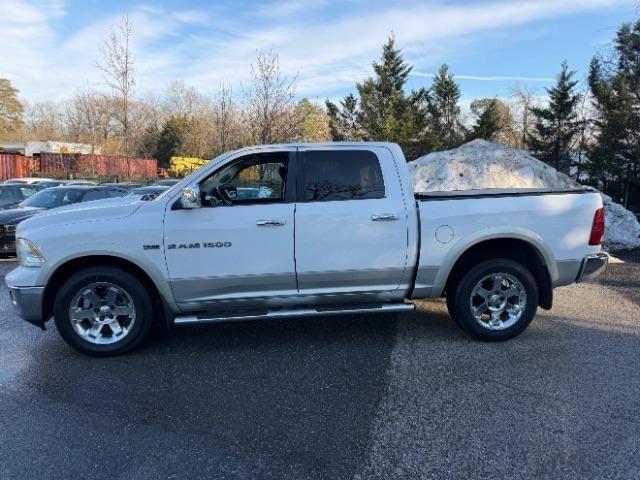 RAM 1500 Laramie Crew Cab 4WD 2011