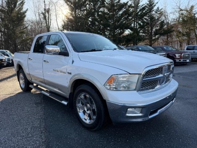 RAM 1500 Laramie Crew Cab 4WD 2011