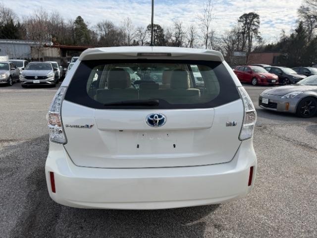 Toyota Prius V Three 2012