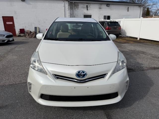 Toyota Prius V Three 2012