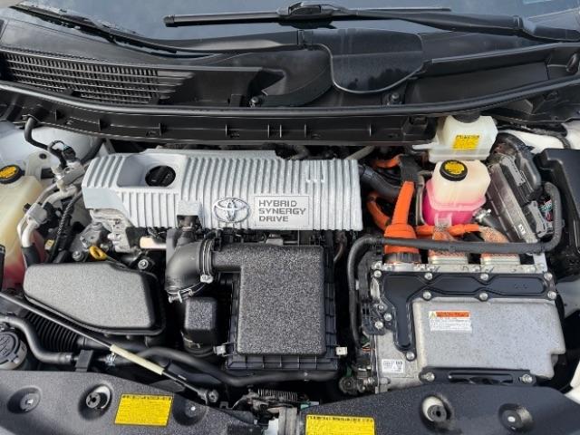 Toyota Prius V Three 2012