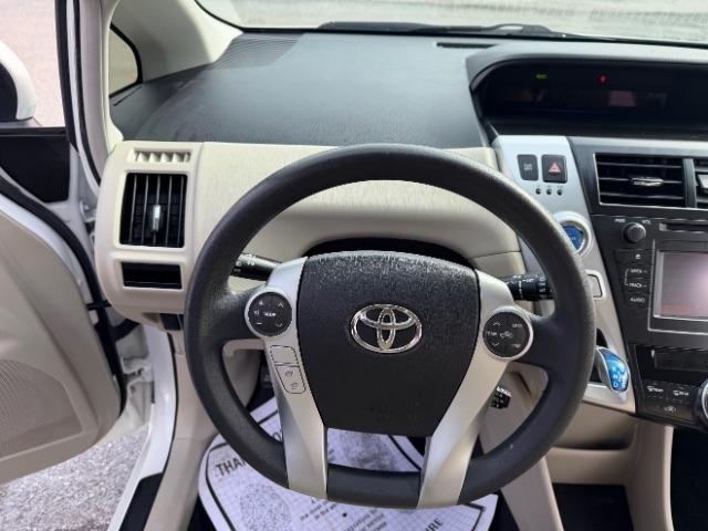 Toyota Prius V Three 2012