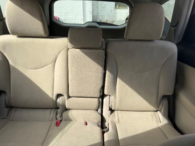 Toyota Prius V Three 2012