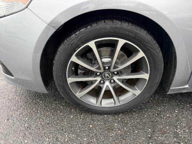 Acura TLX 9-Spd AT w/Technology Package 2015