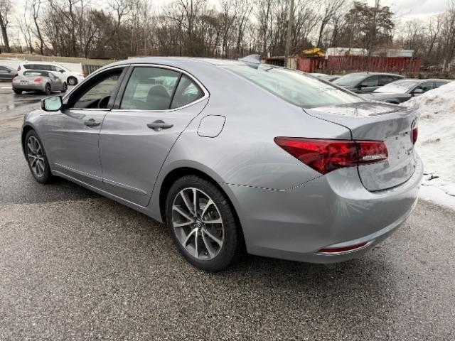 Acura TLX 9-Spd AT w/Technology Package 2015
