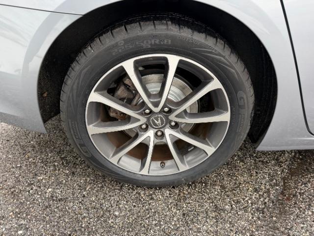 Acura TLX 9-Spd AT w/Technology Package 2015