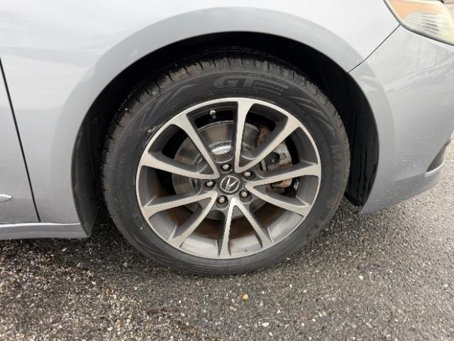 Acura TLX 9-Spd AT w/Technology Package 2015