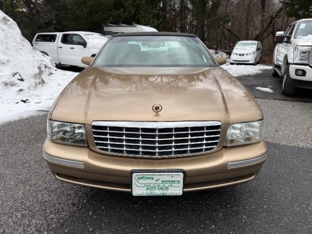 Cadillac DeVille Base 1998