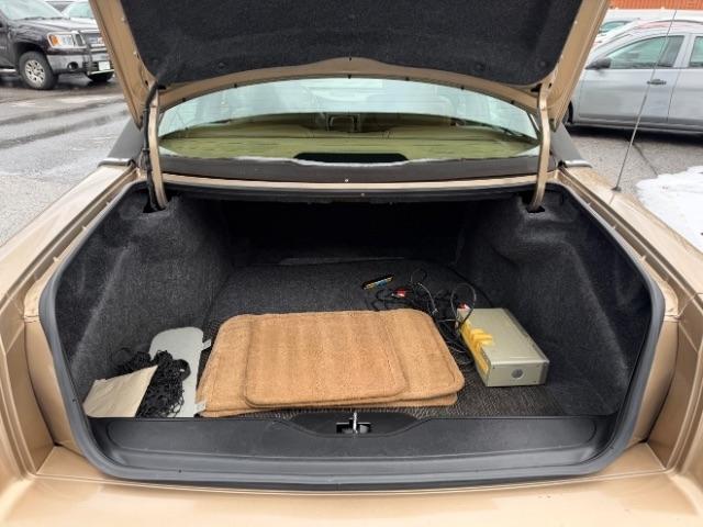 Cadillac DeVille Base 1998