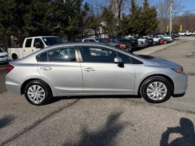 Honda Civic LX Sedan 5-Speed AT 2013