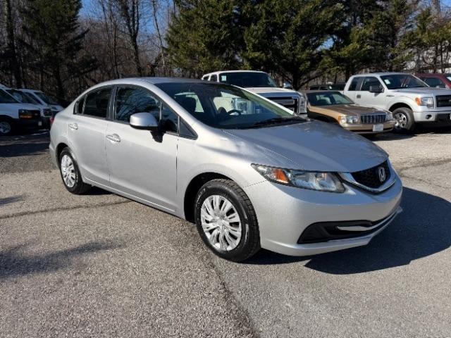 Honda Civic LX Sedan 5-Speed AT 2013