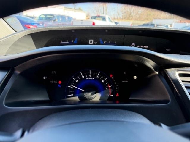 Honda Civic LX Sedan 5-Speed AT 2013