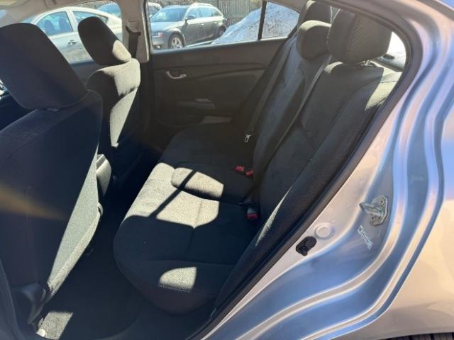 Honda Civic LX Sedan 5-Speed AT 2013