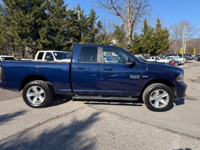 RAM 1500 Sport Quad Cab 4WD 2016