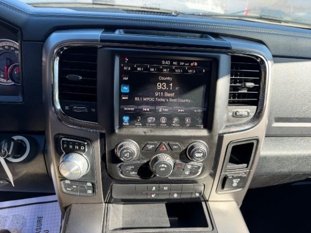 RAM 1500 Sport Quad Cab 4WD 2016