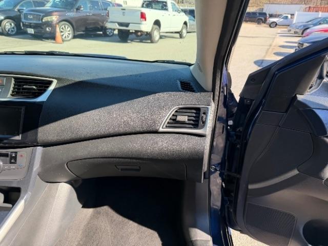 Nissan Sentra SR 2019