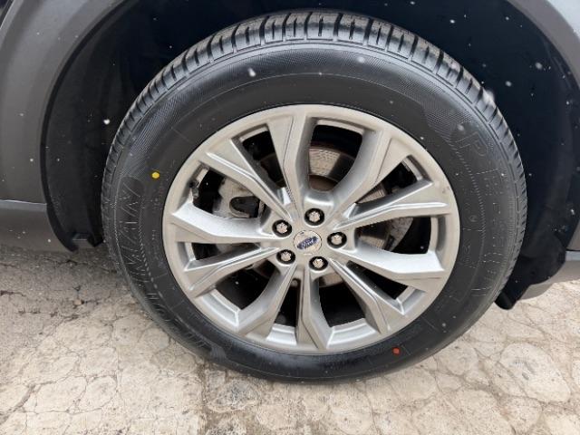 Ford Explorer XLT AWD 2021