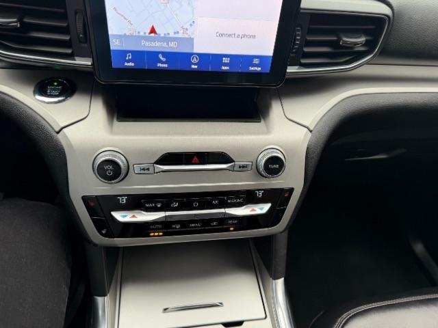 Ford Explorer XLT AWD 2021