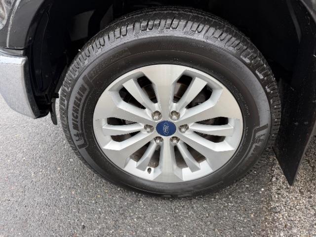 Ford F-150 Lariat SuperCrew 6.5-ft. Bed 4WD 2015