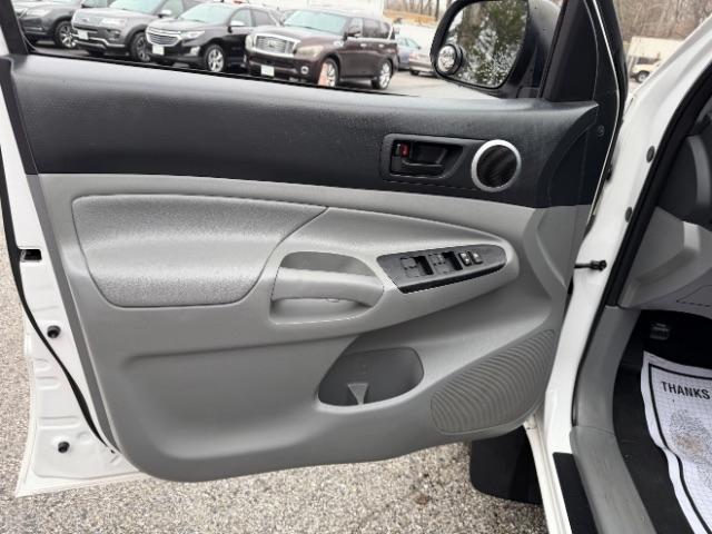 Toyota Tacoma Double Cab V6 6MT 4WD 2015