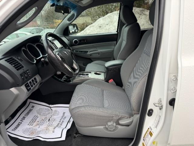 Toyota Tacoma Double Cab V6 6MT 4WD 2015