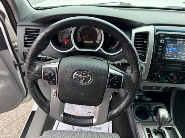 Toyota Tacoma Double Cab V6 6MT 4WD 2015