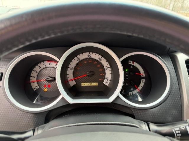 Toyota Tacoma Double Cab V6 6MT 4WD 2015