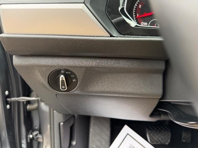 Volkswagen Jetta 1.4T SE 8A 2021