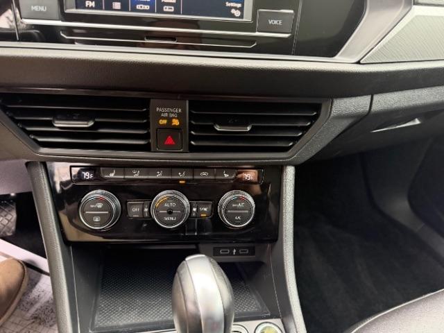 Volkswagen Jetta 1.4T SE 8A 2021