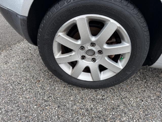 Volkswagen Rabbit 4-Door S 2008