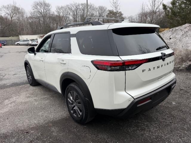 Nissan Pathfinder SV 4WD 2022