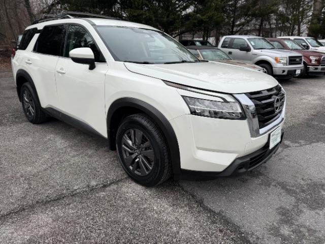 Nissan Pathfinder SV 4WD 2022