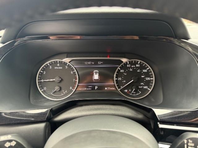 Nissan Pathfinder SV 4WD 2022