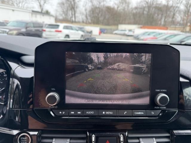 Nissan Pathfinder SV 4WD 2022