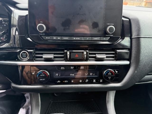 Nissan Pathfinder SV 4WD 2022