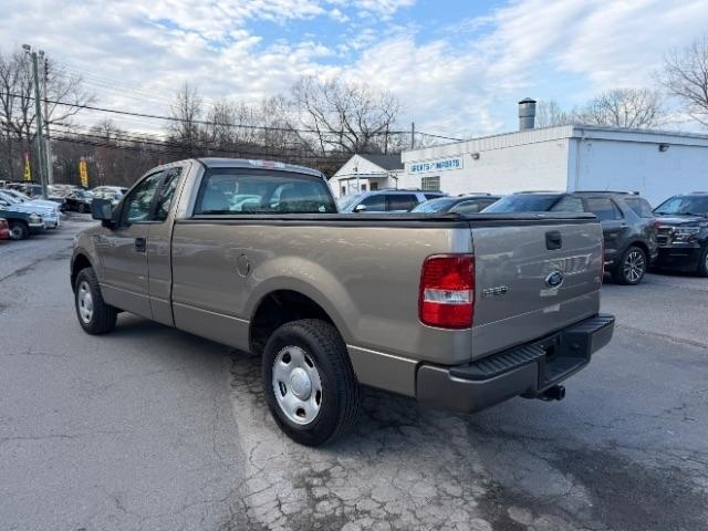 Ford F-150 STX 2WD 2005